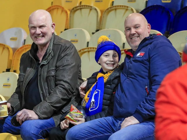 Mansfield Town fans ahead of the defeat to MK Dons.