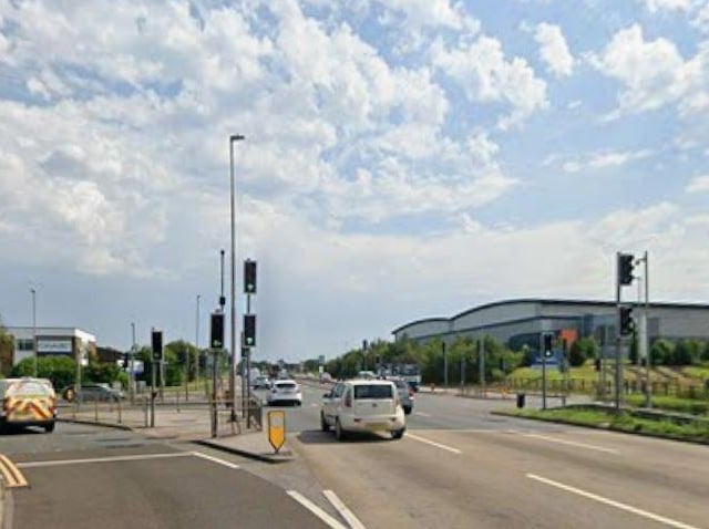 Alfreton Road Sutton at Common Road boundary.