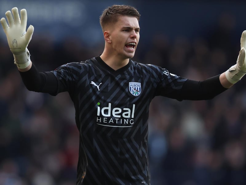 Bristol Rovers have signed goalkeeper Josh Griffiths on a season-long loan from West Bromwich Albion.