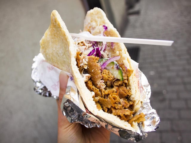 Gharib Express/Hadia, Bridge Street. One reviewer said: "The food was really good and the value is even better."