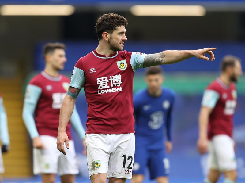 Sean Dyche says the contract situation with Robbie Brady will 'work itself out'. The Burnley player has been linked to a pre-contract move to Celtic (Lancashire Live)
