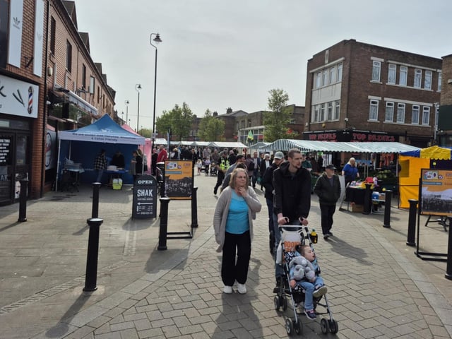 The good weather brought steady flow of visitors throughout the day.