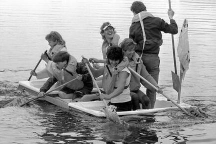 Friends having fun at King's Mill Reservoir in 1986.