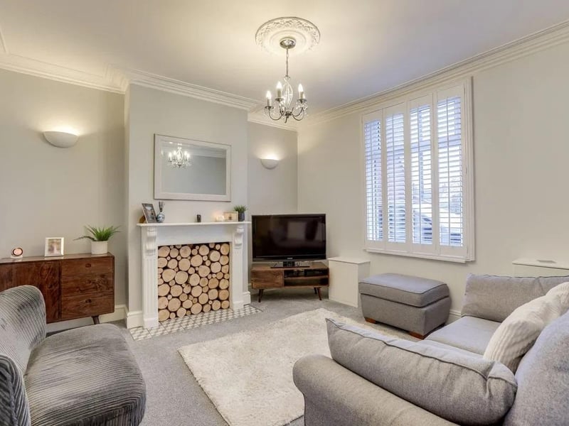 This three bedroom mid-terraced house benefits from a range of new and original features including elaborate coving to the ceiling, a louis-style fireplace, and much more whilst being exceptionally well presented and decorated throughout, ready for you to move straight into. This property is situated in a popular location within close proximity to excellent amenities and facilities, shops, schools and easy accessible transport links.