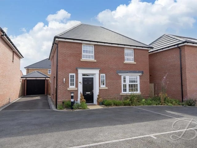 This impressive four-bedroom detached home combines modern style with a wonderfully spacious and airy feel throughout. At the heart of the property is the bright open-plan kitchen/diner, creating a fantastic space for cooking, dining and entertaining. With generous, well-proportioned accommodation and a contemporary finish throughout, this is a home perfectly designed for modern family life.