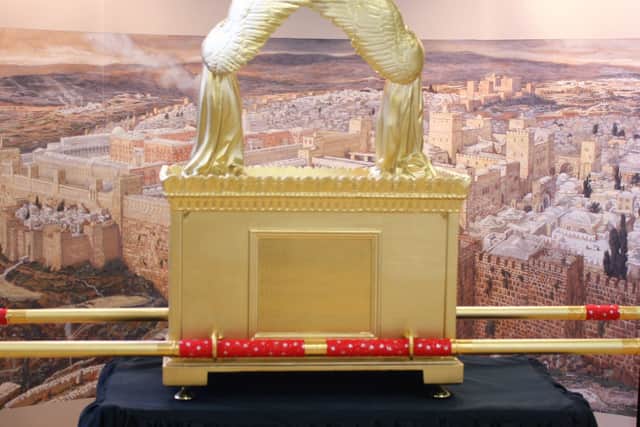 Model of the Ark of the Covenant