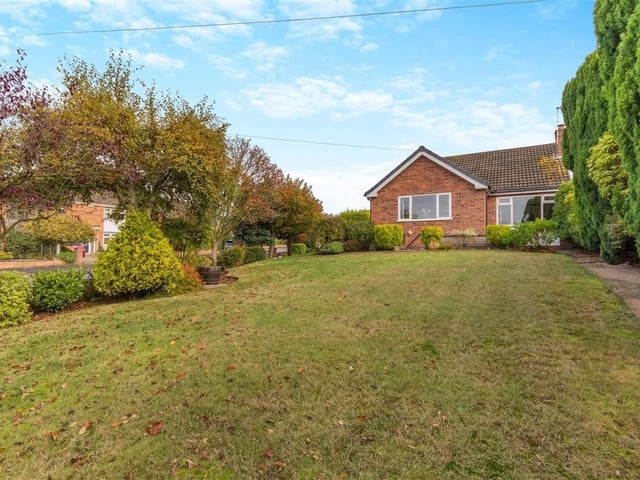 Check out this two double bedroom detached bungalow occupying a good sized corner plot extending to circa 0.16 of an acre with a detached double garage. The bungalow is in a small cul-de-sac in a highly regarded Berry Hill location. Viewing is highly recommended to appreciate the accommodation and plot on offer. Contact Richard Watkinson & Partners on 01623 355103.