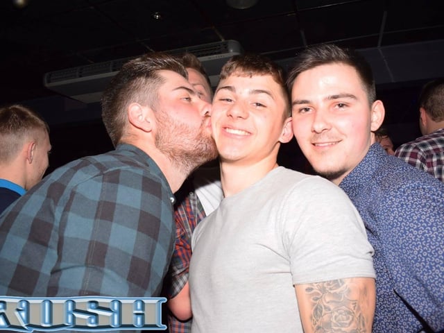 Giz a kiss!