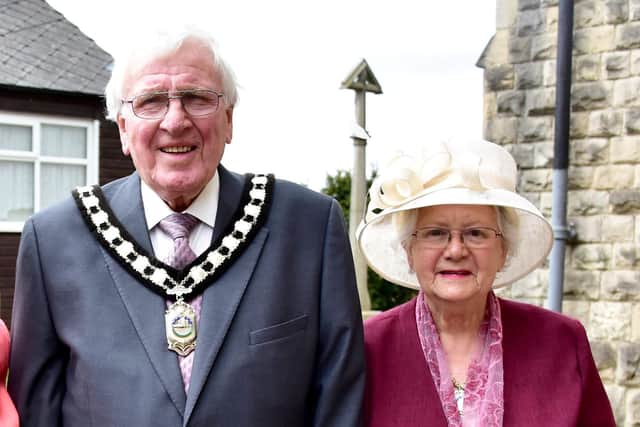 Freda and Kenneth Walker.