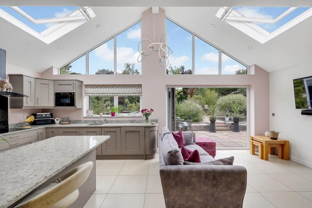 Impressive detached Mansfield bungalow could be yours for offers over £575 ...