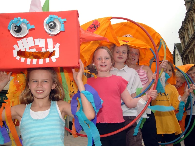 St Edmunds Primary School of Mansfield Woodhouse launched the Market entertainment in 2006.