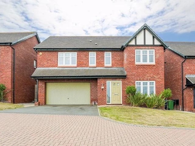 Modern 5 bedroom detached family home - ideal for growing families, not to be missed, spacious accommodation, well presented throughout with a handy Electric Car Charging Point.