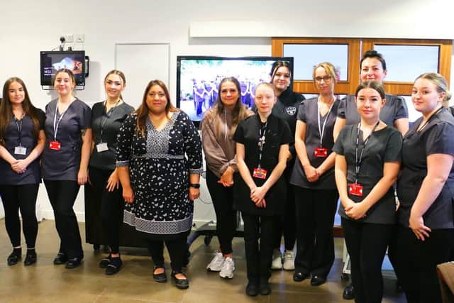 Students gave a warm welcome to Ragdale Hall's Faz Rajput. Hairdressing and beauty therapy students at Mansfield's West Nottinghamshire College welcomed in experts during a specialist industry week.