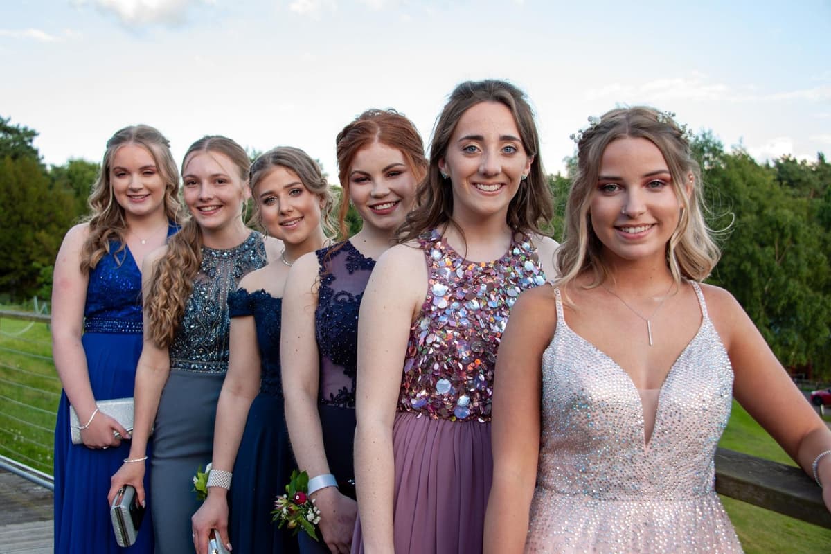 Perryfields Prom 49 great photos from Mansfield and Ashfield school prom nights down the ...