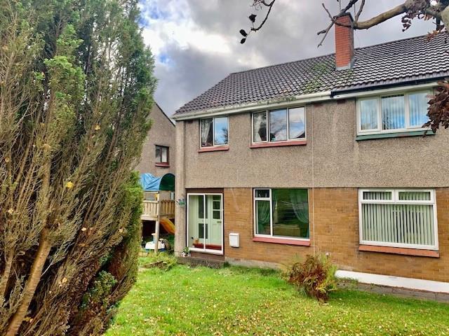 3 bedroom semi detached house in Bishopbriggs.
Average house price in East Dunbartonshire - £228,286.