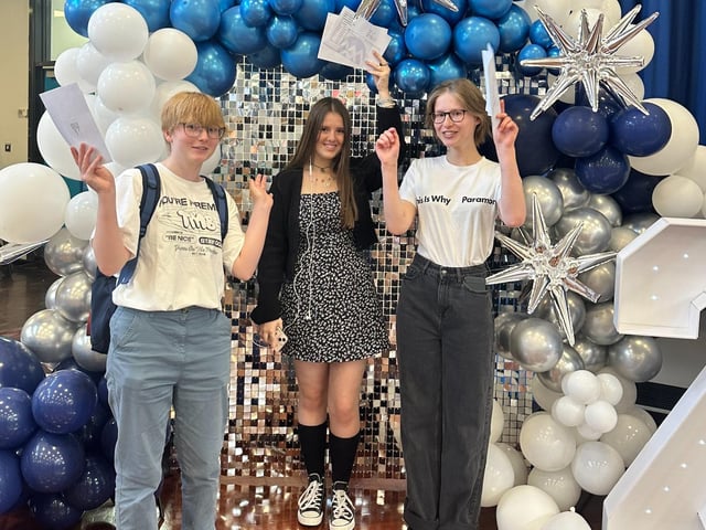 Pupils at Manor Academy collected a set of fantastic GCSE grades today.