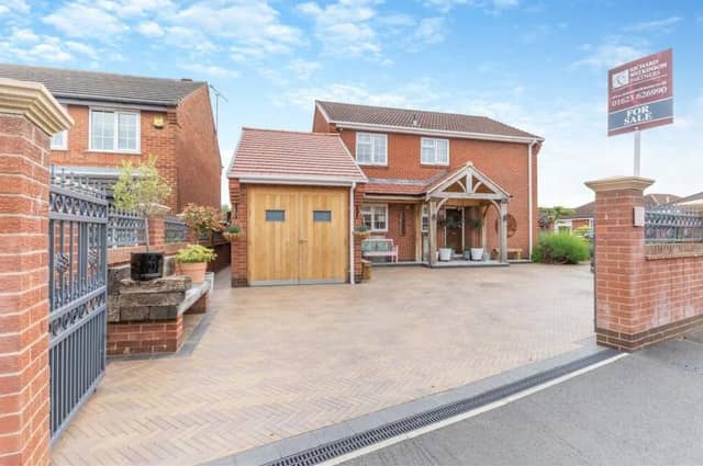 This exceptional, four-bedroom, detached family home at Deepdale Park, Sutton has been given an amazing refurbishment, resulting in an immaculate property that is now on the market for £465,000 with Mansfield estate agents, Richard Watkinson and Partners.