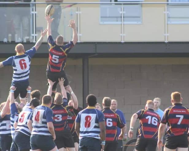 Derby day lineout action as Ashfield beat Mansfield.