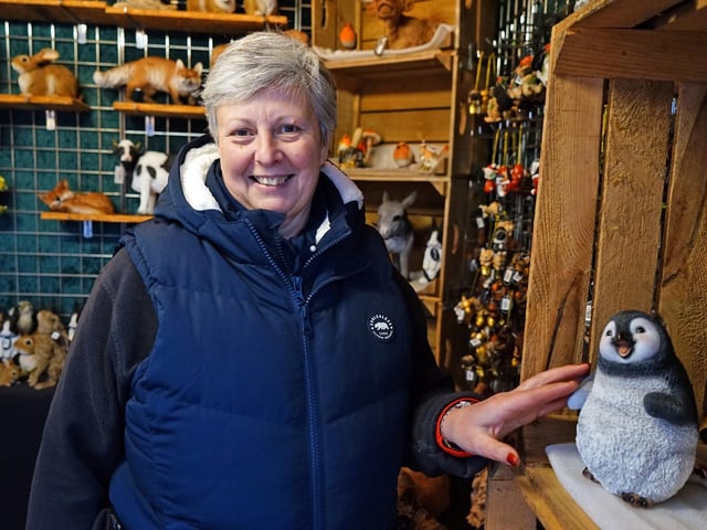 Mansfield Christmas market. Karen Parr - McHenrys in 2022.