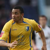 Nathan Arnold in action for Mansfield Town  (Photo by Gary M. Prior/Getty Images)