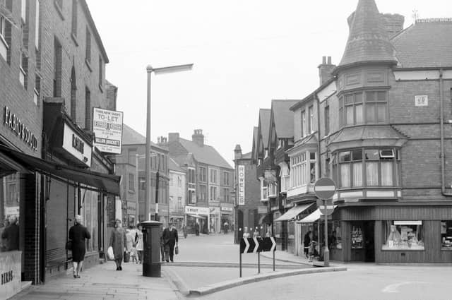 It is not town, it is TAHN. Image: Retro - 1967 Sutton Lowe Street