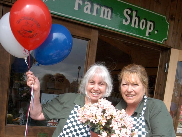 White Post Farm opening their new Farm shop in 2007. 
Picture shows staff Angie Syson and Jo Knight
