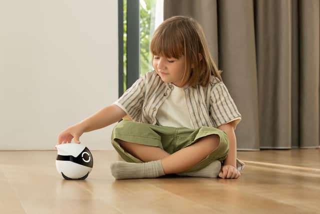 Enabot launches the ROLA Mini Companion Robot to revolutionize pet monitoring with 2K ultra-clear camera, night vision, and long-lasting battery