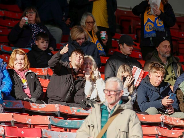 Mansfield Town fans at the defeat to Swindon Town.
