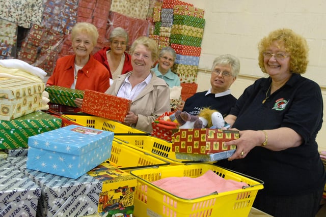 Caring support at Christmas from Carol Hall, Jean Brabbs, Doreen Sebastinelli, Joan Rumbles, Vera Burgess and Eileen Curry. Remember this from 12 years ago?