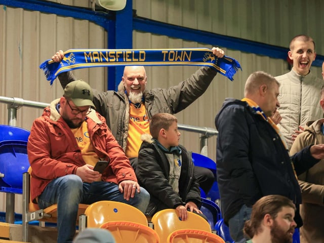 Mansfield Town were unable to bag all three points despite Oxford being reduced to nine men for the closing stages.