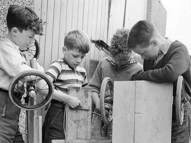 Children at Play - Guider mechanics at work