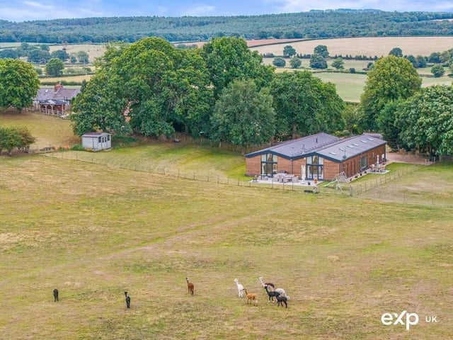 Picturesque neighbouring fields are home to alpacas, and there are miles of panoramic rural views with rolling hills