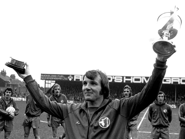 Pate, who joined Stags in October 1967, was a member of the Mansfield side that beat West Ham United 3-0 in the fifth round of the FA Cup in 1969 to reach the quarter-finals for the first time in the club's history. He won the fourth and third division titles and played 413 times for Stags.