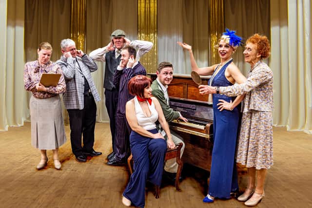 The cast from Singin in the Rain