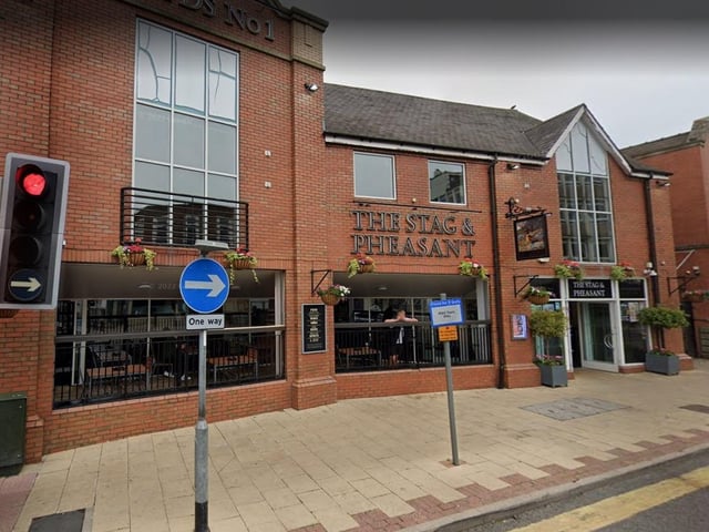 Revised plans to create a new beer garden for the Stag and Pheasant pub by partially demolishing the old QI nightclub site on Leeming Street have been given the green light.