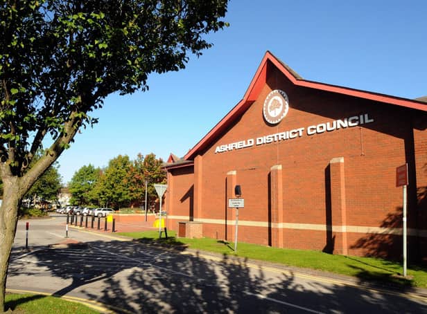 A reader is fed up of the bickering between MP Lee Anderson and Ashfield District Council.