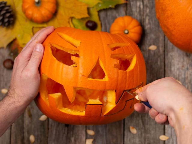 Of course, there’s nothing wrong with the classic pumpkin design, with it’s crooked smile, triangle nose and eyes.