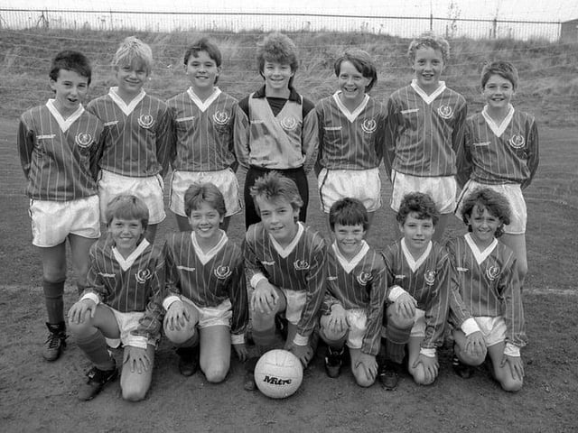 Did you play for Edwinstowe's Robin Hood FC in 1986?