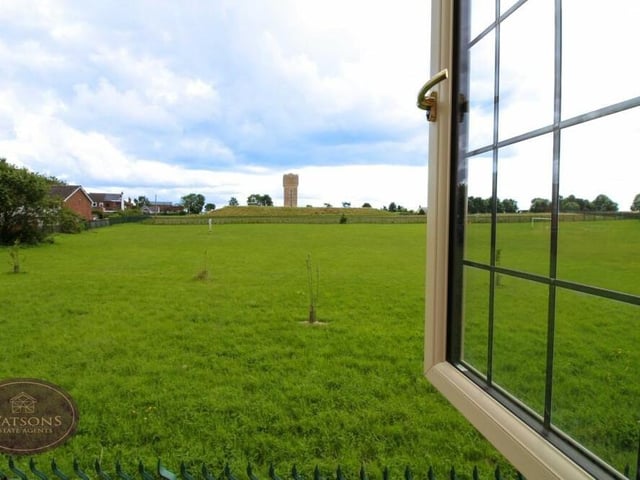 Open views from the first floor of the annexe show Kimberley's historical landmark, Swingate Water Tower, in the distance.