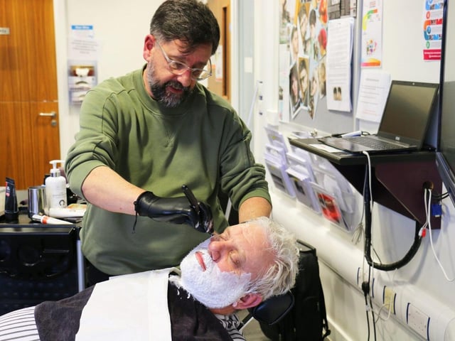 Simon Gallop's cut-throat razor treatment was shown to barbering students