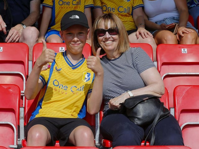 Mansfield Town fans enjoy a cracking away day