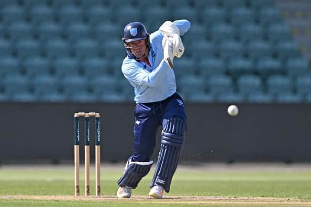 LAUNCESTON, AUSTRALIA - FEBRUARY 05: Moises Henriques of the Blues bats during the ODC match between Tasmania Tigers and New South Wales Blues at UTAS Stadium, on February 05, 2025, in Launceston, Australia. (Photo by Steve Bell/Getty Images) : Experienced Australian Moises Henriques has joined Notts Outlaws for the 2025 Vitality Blast.