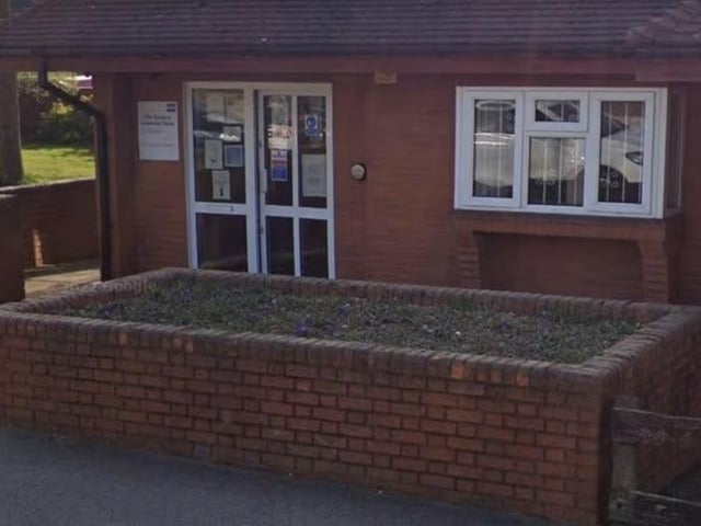 There were 344 survey forms sent out to patients. 123 patients rated their overall experience. Of these, 85% describe their overall experience of this GP practice as good, with 48% rating it very good and 37% fairly good.