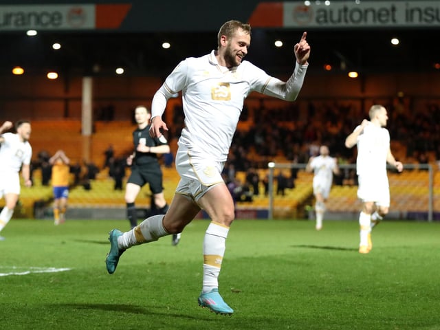 Port Vale are one of the form teams right now. A top 3 spot is 13/8 with (SkyBet) and a play-off place is 1/6 (WilliamHill).