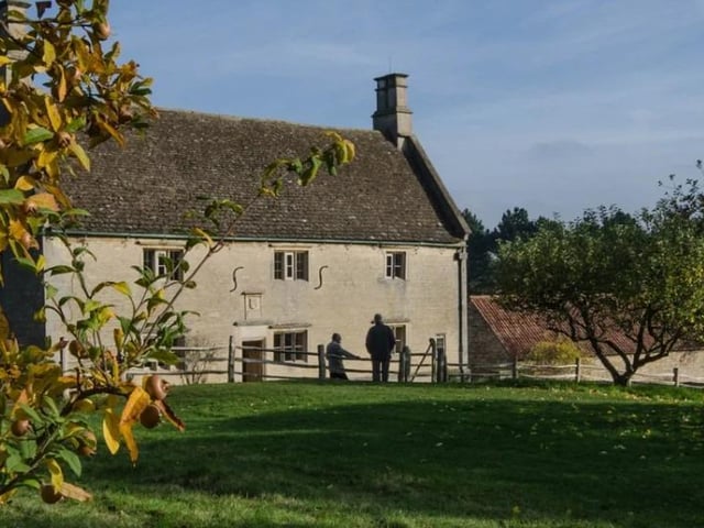 Without Isaac Newton this small manor would be just another Lincolnshire farmhouse - but in 1665 the plague sent him back from university to this place where he was born. For 18 months Newton worked in solitude, experimenting obsessively, laying foundations for the science of today. Woolsthorpe Manor tells the story of Newton's time at Woolsthorpe, from his birth and childhood to the discoveries of his Year of Wonders. You can discover Newton's science for yourself in the hands-on Science Centre and walk to the village church.