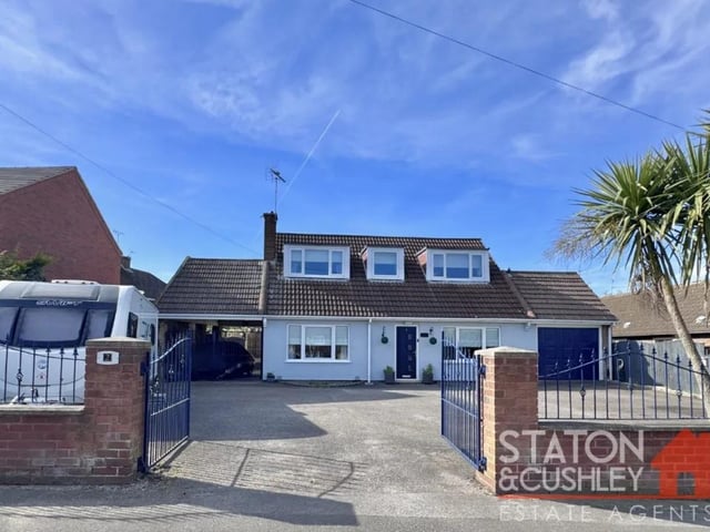 Staton & Cushley are delighted to present this magnificent three-bedroom detached dormer bungalow, offering an exceptional blend of style, comfort, and refined living throughout. Ideally situated in the highly desirable village of Clipstone, this impressive home enjoys close proximity to a wide range of local amenities, highly regarded schools, excellent transport links, and beautiful woodland walks right on the doorstep, making it a perfect choice for growing families and discerning buyers alike. The property effortlessly combines tranquillity with convenience, delivering an outstanding lifestyle opportunity.