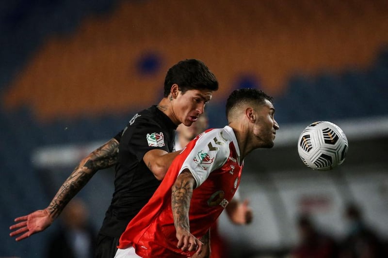 Brighton have improved their bid for the signing for Benfica striker Darwin Nunez, with their offer now standing at £27.1 million. (Record)

(Photo by CARLOS COSTA/AFP via Getty Images)