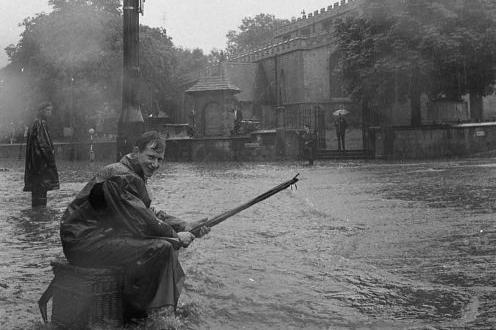 Part of the retro gallery capturing the Mansfield flood of 1968.