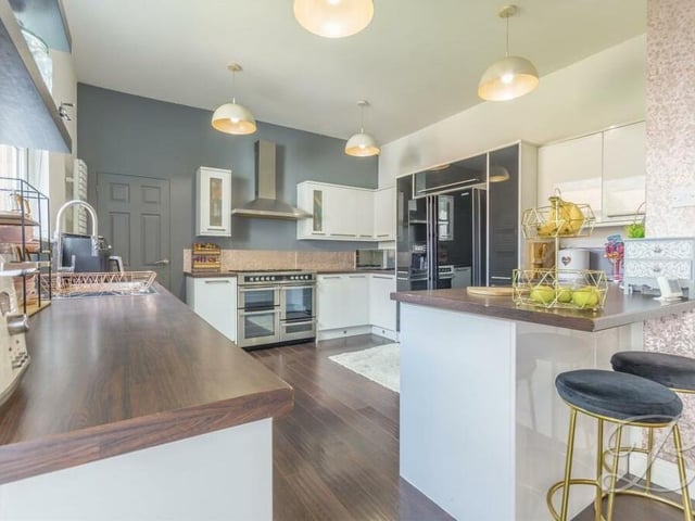 Designed with the modern family in mind, the open-plan kitchen diner is incredible and a credit to the current owners of the Mansfield property.
