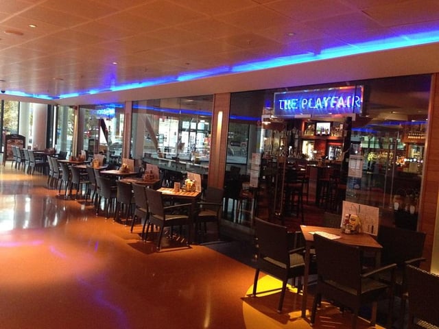 Diners can enjoy cheaper food in this Omni Centre pub.